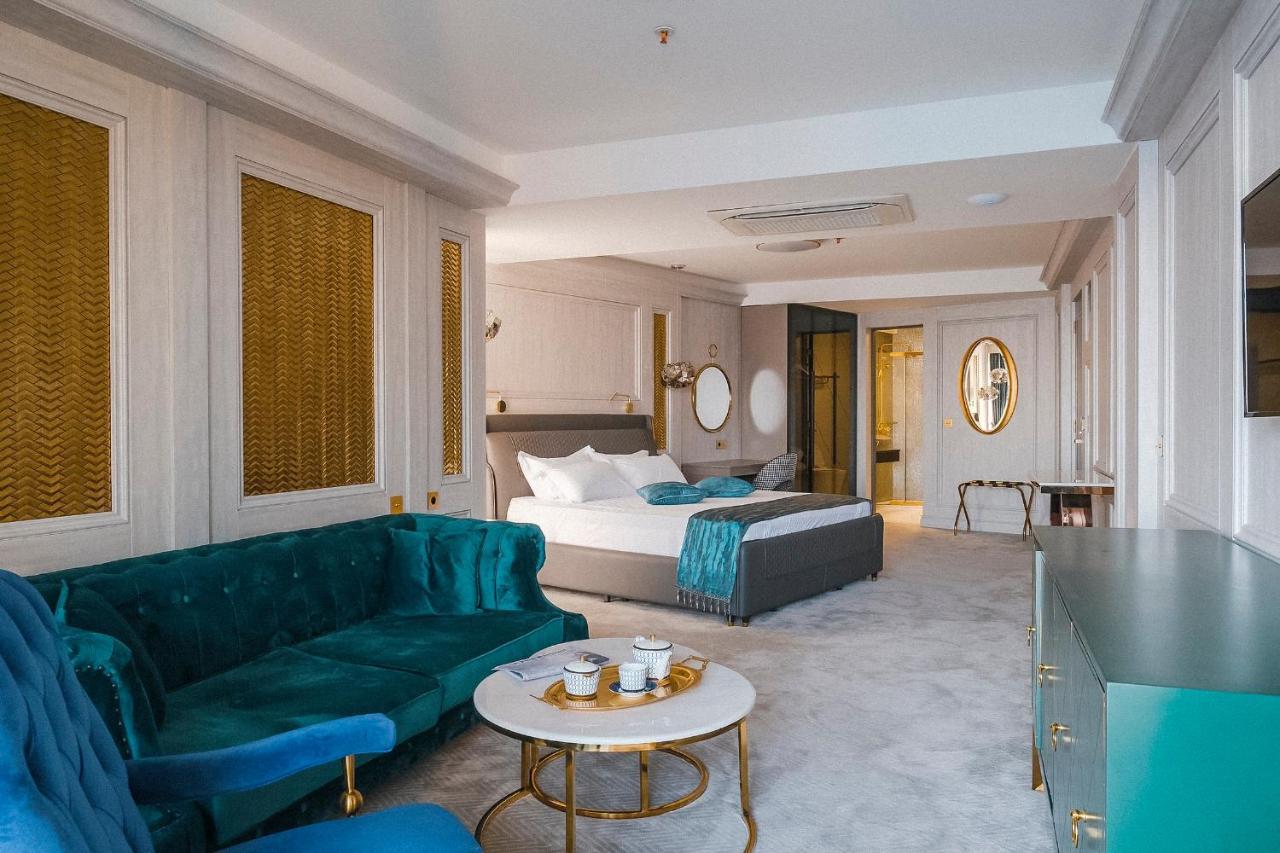 Hotel Maris Ulcinj Ngoại thất bức ảnh