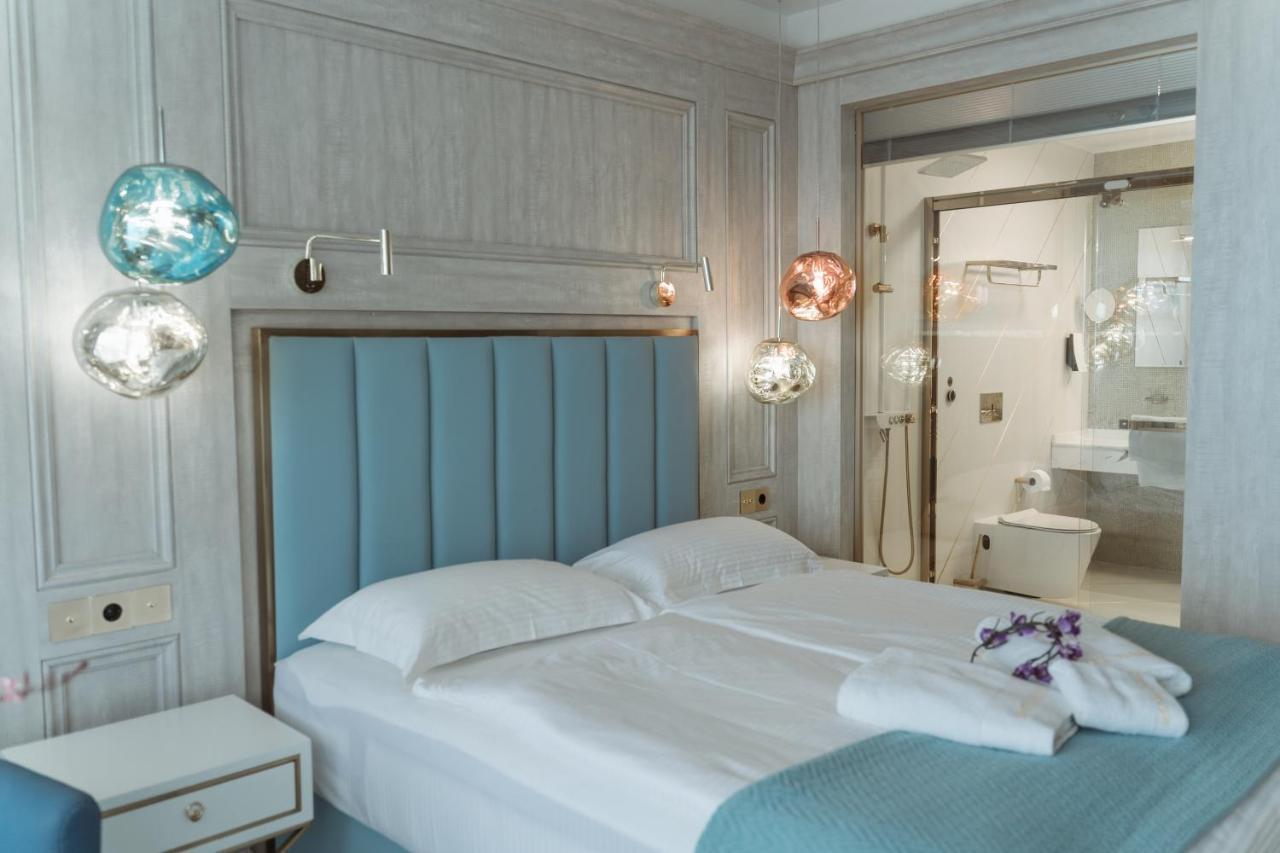 Hotel Maris Ulcinj Ngoại thất bức ảnh