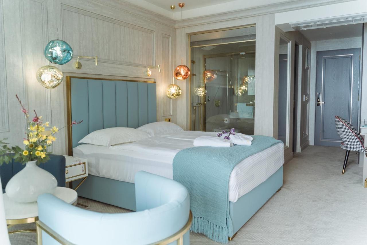 Hotel Maris Ulcinj Ngoại thất bức ảnh