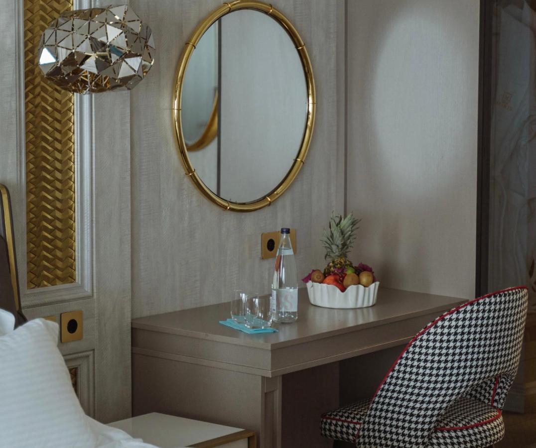 Hotel Maris Ulcinj Ngoại thất bức ảnh