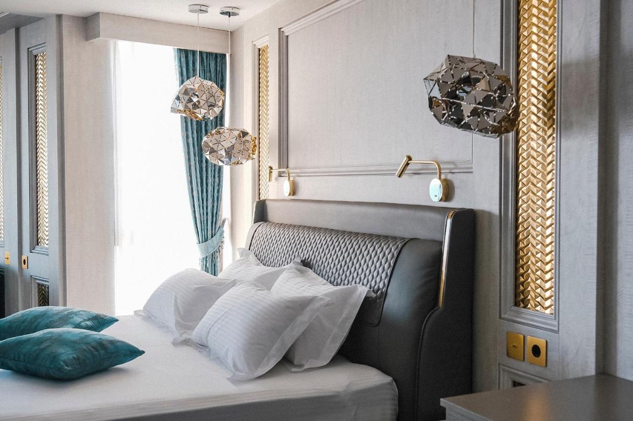 Hotel Maris Ulcinj Ngoại thất bức ảnh