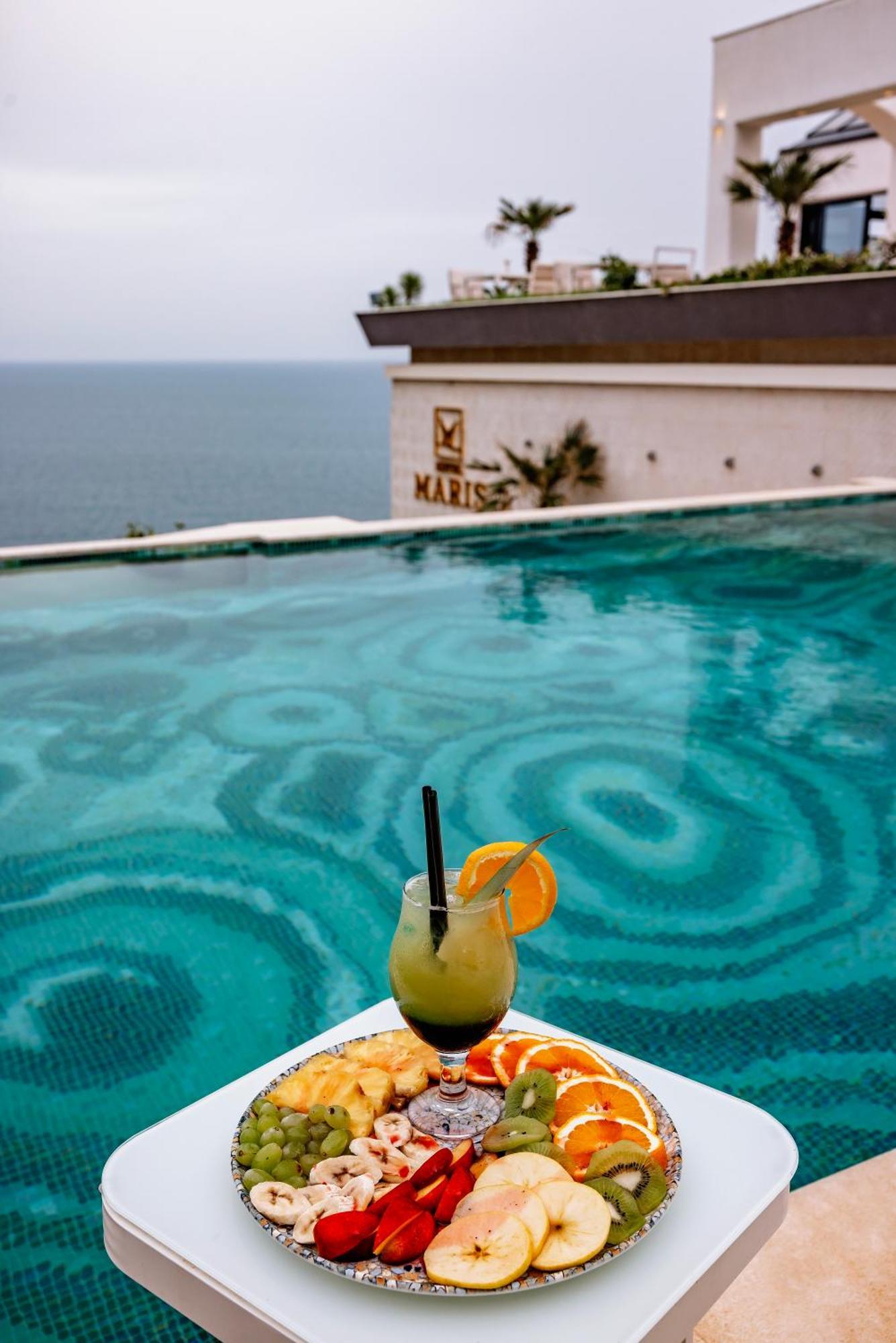 Hotel Maris Ulcinj Ngoại thất bức ảnh