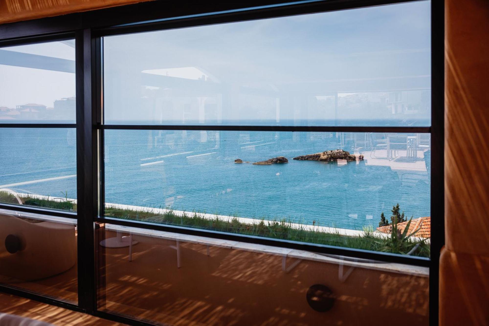 Hotel Maris Ulcinj Ngoại thất bức ảnh