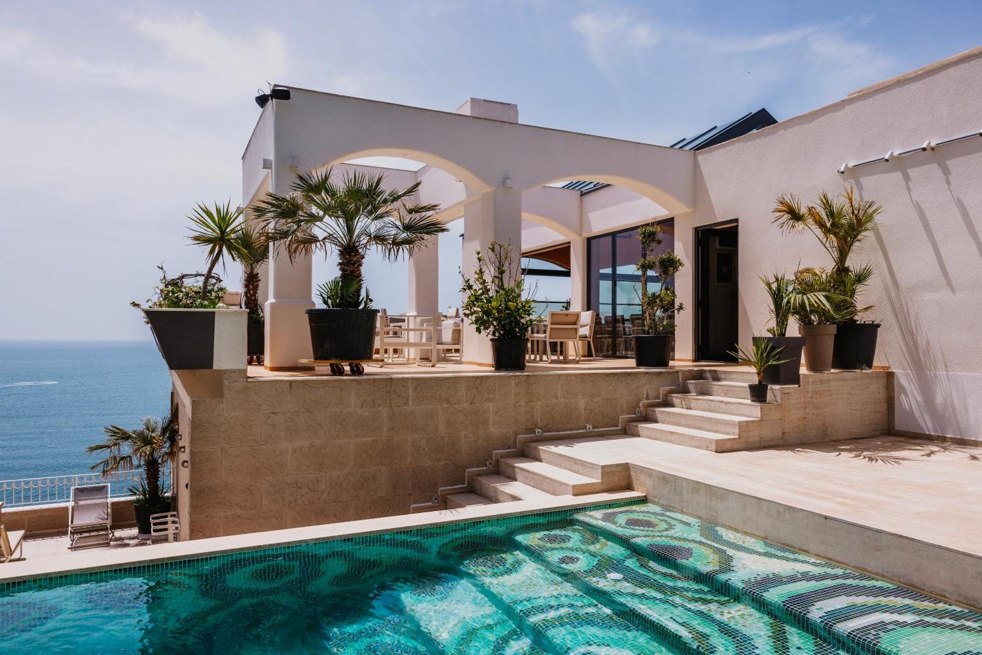 Hotel Maris Ulcinj Ngoại thất bức ảnh