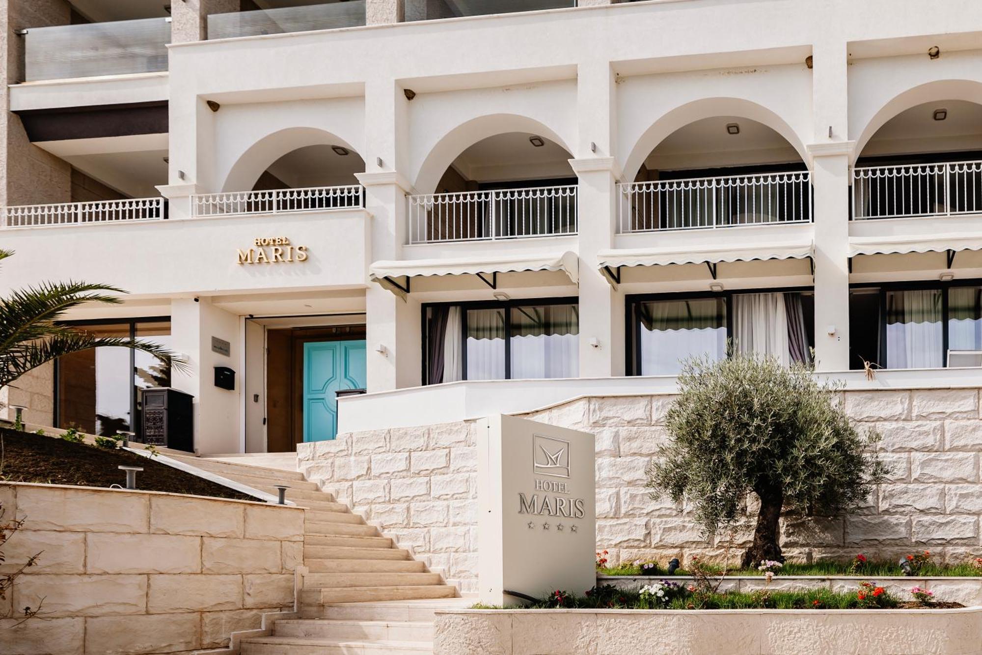 Hotel Maris Ulcinj Ngoại thất bức ảnh