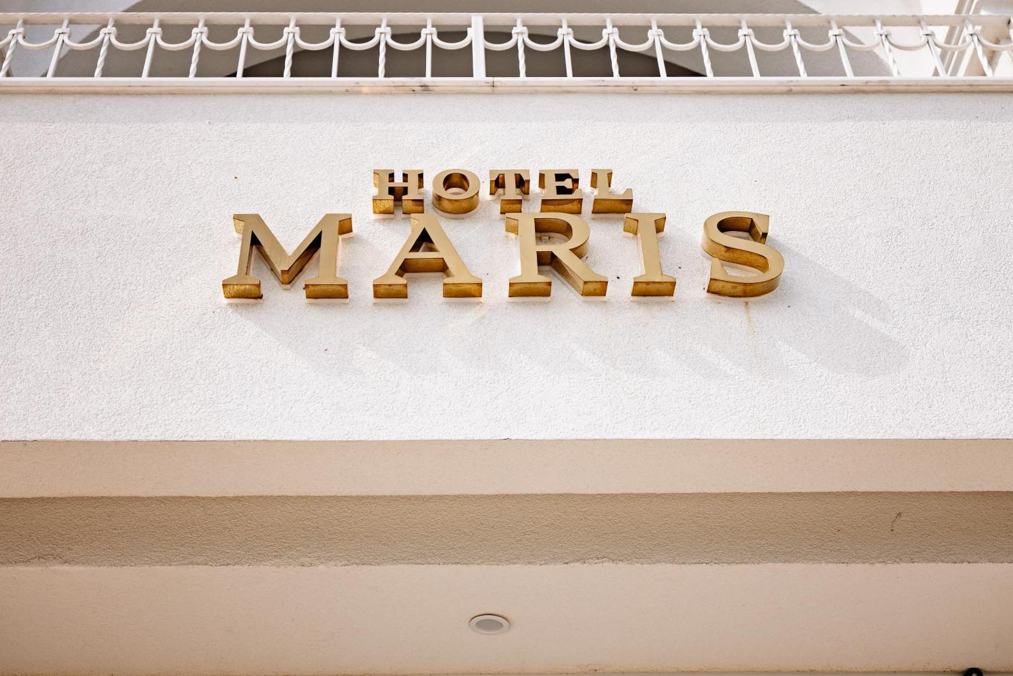Hotel Maris Ulcinj Ngoại thất bức ảnh